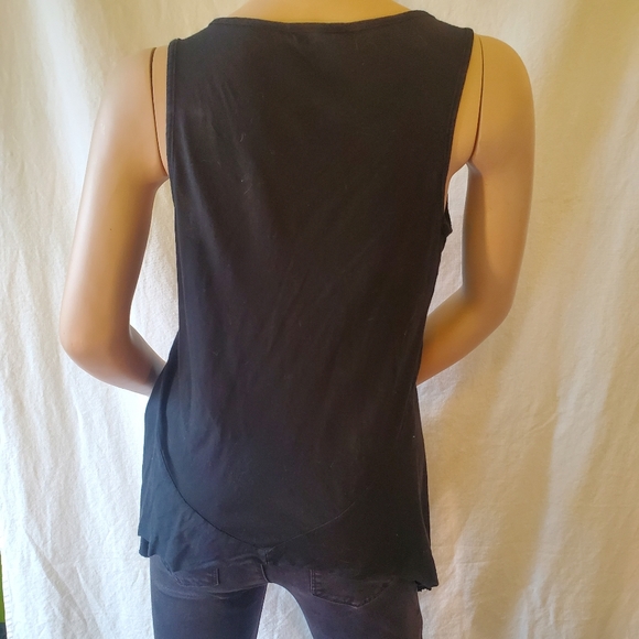 Truly Madly Deeply Skull Tank - Picture 4 of 12